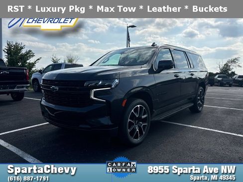 Used 2023 Chevrolet Suburban RST w/ Luxury Package image 7