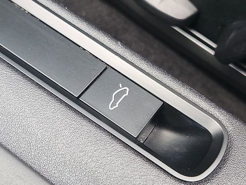 Certified 2023 Porsche 911 Carrera S image 25