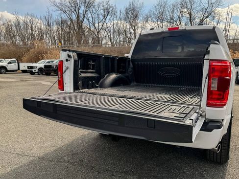 Used 2022 Ford F150 XLT w/ Equipment Group 302A High AWD/4WD image 18