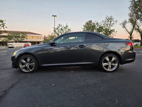 Used 2010 Lexus IS 350C RWD image 7