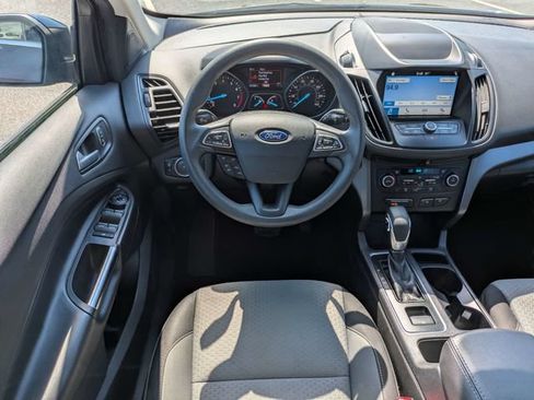 Used 2019 Ford Escape SE FWD image 16