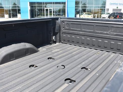 Used 2022 Chevrolet Silverado 2500 LTZ AWD/4WD image 15