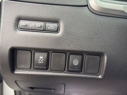 Certified 2024 Nissan Murano SV w/ Cargo Package image 31