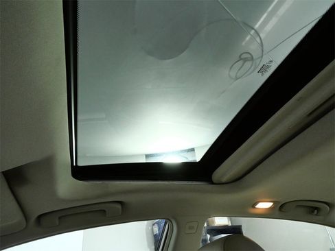 Used 2007 Nissan Altima 3.5 SE w/ XM Premium Pkg image 18