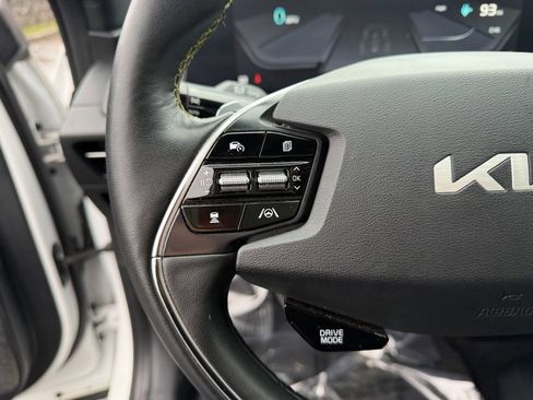 Used 2023 Kia EV6 GT image 19