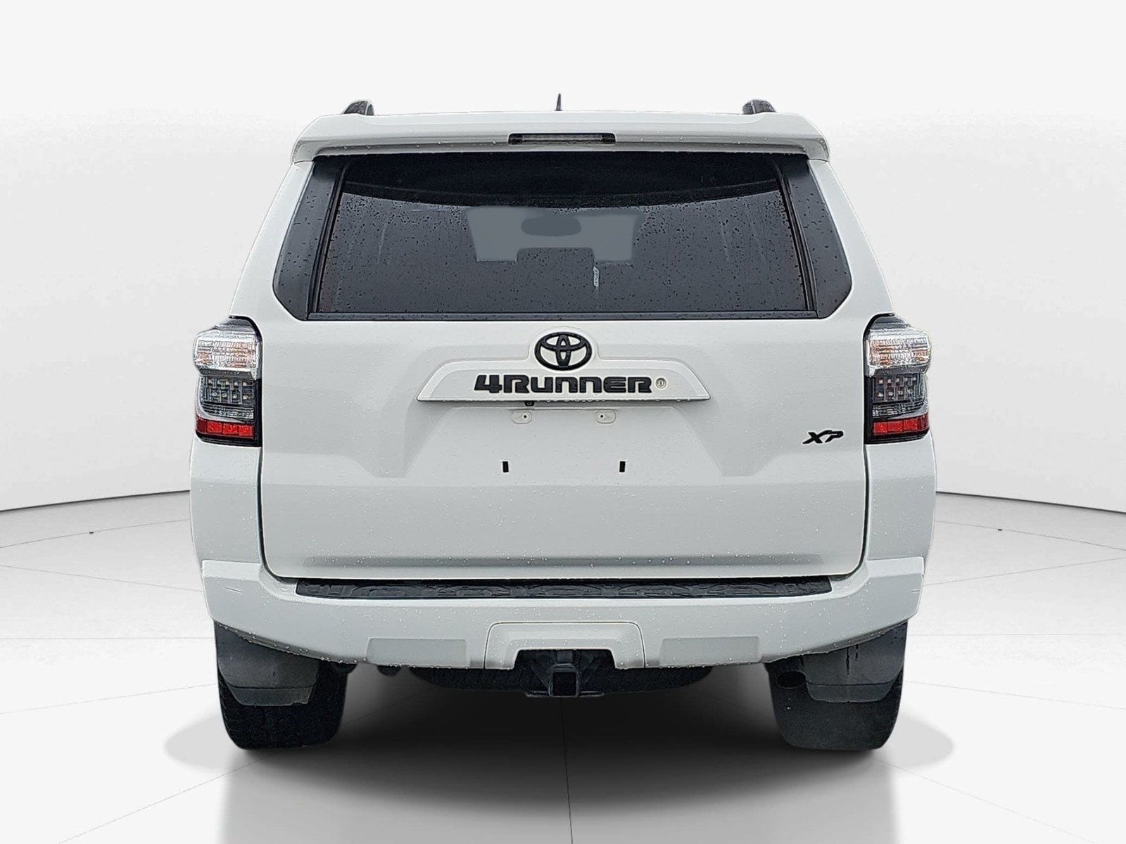 Used 2019 Toyota 4Runner SR5 AWD/4WD image 5