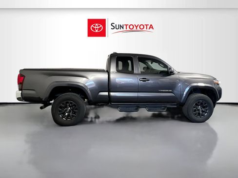 Used 2021 Toyota Tacoma SR5 image 2