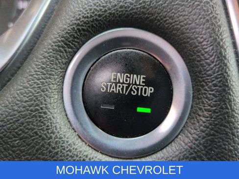 Used 2024 Chevrolet Traverse LT AWD/4WD image 17