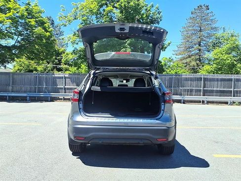 Used 2022 Nissan Rogue Sport SL AWD/4WD image 10