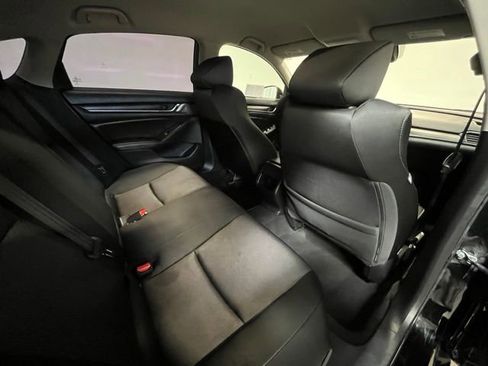 Used 2019 Honda Accord LX image 12