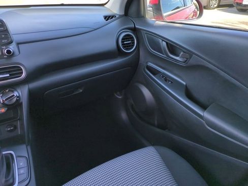 Used 2019 Hyundai Kona SEL image 17