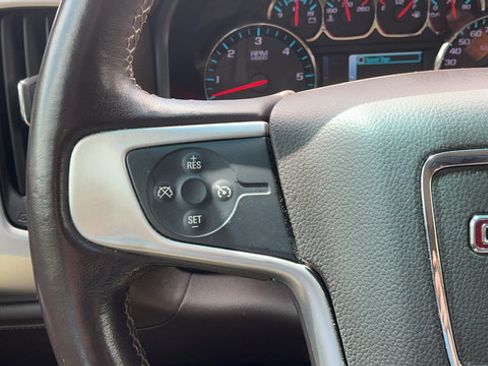 Used 2018 GMC Sierra 1500 SLT w/ SLT Premium Package AWD/4WD image 12