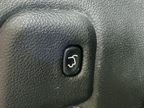 Used 2015 Jeep Grand Cherokee Limited image 28