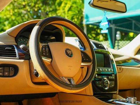 Used 2014 Jaguar XK Convertible image 28