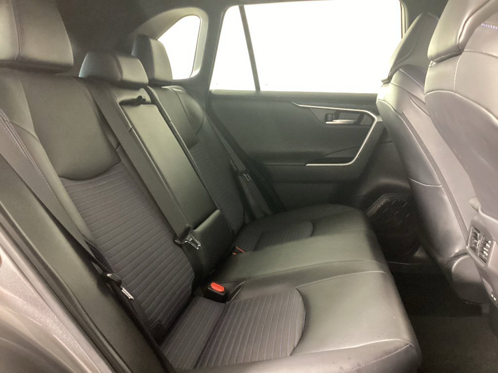 Used 2022 Toyota RAV4 XSE AWD/4WD image 26