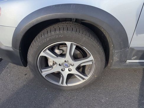 Used 2013 Volvo XC70 T6 image 9