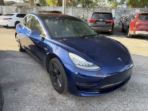 Used 2019 Tesla Model 3 Long Range image 1