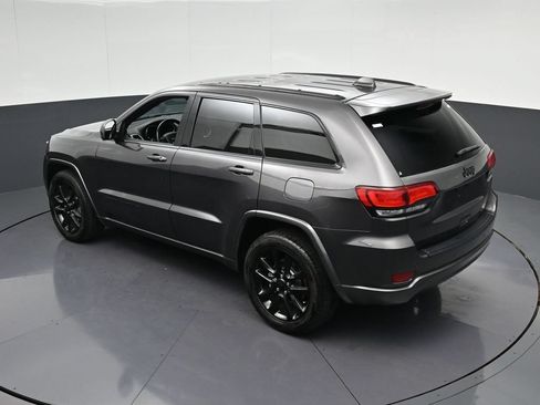 Used 2021 Jeep Grand Cherokee Laredo X RWD image 20