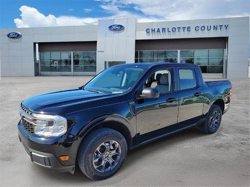 Certified 2022 Ford Maverick XLT image 2