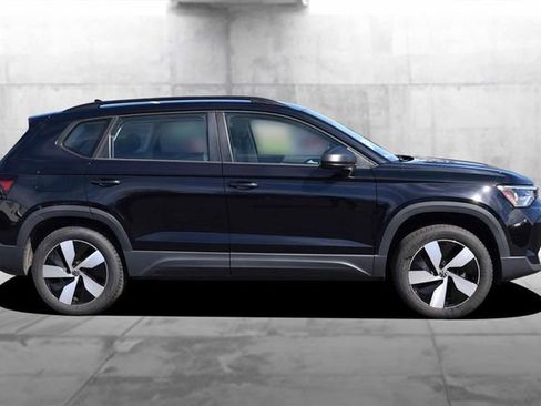 Used 2025 Volkswagen Taos S AWD/4WD image 5