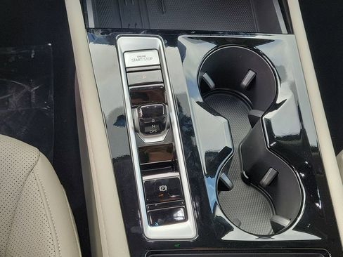 New 2026 Volkswagen Atlas SE image 20