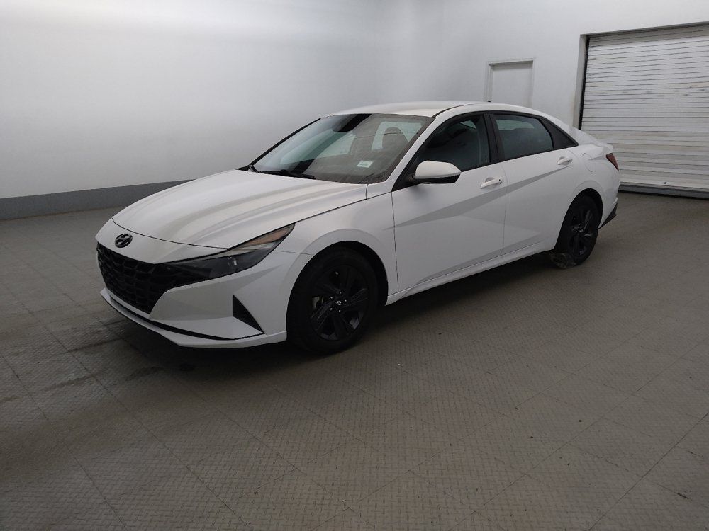 Used 2021 Hyundai Elantra SEL FWD image 2
