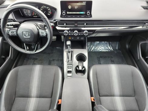 Used 2023 Honda Civic Sport image 10