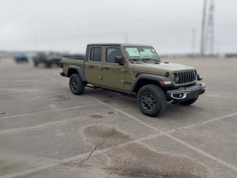 New 2026 Jeep Gladiator Sport image 16
