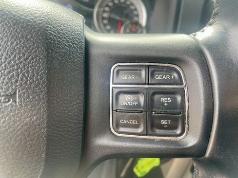 Used 2016 RAM 1500 Big Horn RWD image 13