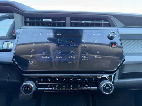 New 2027 Chevrolet Bolt RS image 25