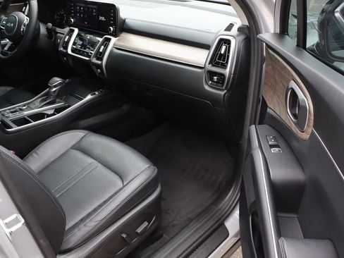 Used 2023 Kia Sorento X-Line EX image 51