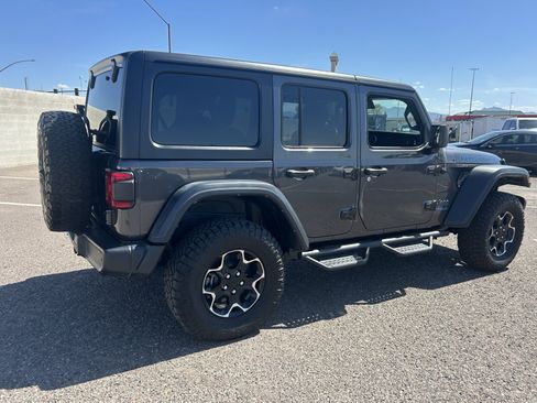 Used 2021 Jeep Wrangler Unlimited Rubicon 4xe w/ Cold Weather Group AWD/4WD image 5