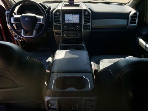 Used 2017 Ford F250 Lariat w/ Lariat Ultimate Package AWD/4WD image 23