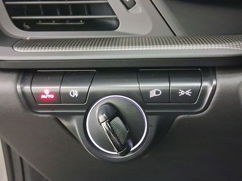 Used 2022 Porsche 911 Targa 4 GTS image 17