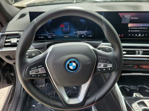 Certified 2024 BMW i4 eDrive35 w/ Convenience Package RWD image 19