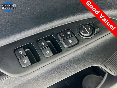 Certified 2023 Kia Rio LX image 18