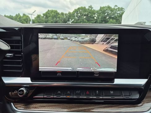 New 2026 GMC Sierra 1500 Elevation AWD/4WD image 11