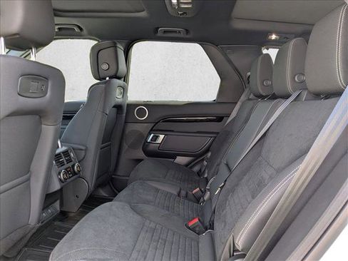 New 2026 Land Rover Discovery S AWD/4WD image 16