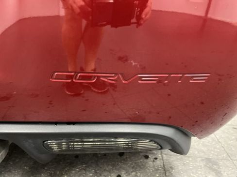 Used 2007 Chevrolet Corvette Coupe w/ Preferred Equipment Group RWD image 27