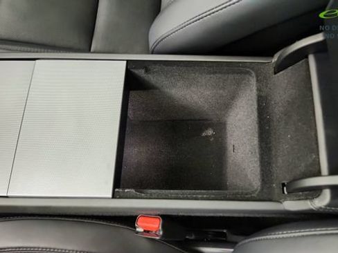 Used 2025 Tesla Model 3 Long Range AWD/4WD image 68