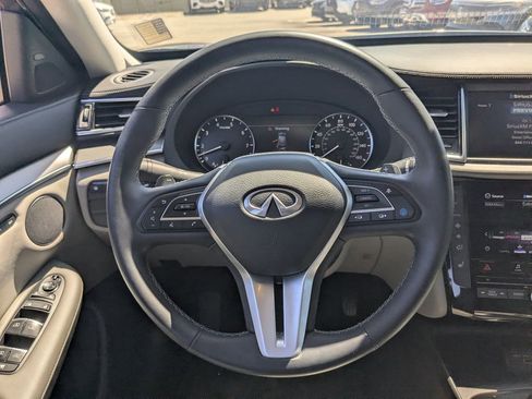 Used 2023 INFINITI QX50 Luxe image 3