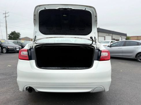 Used 2016 Subaru Legacy 2.5i Premium w/ Moonroof Package AWD/4WD image 39