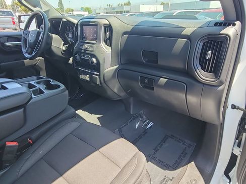 Used 2023 Chevrolet Silverado 1500 Custom Trail Boss w/ LPO, Dark Essentials Package AWD/4WD image 27