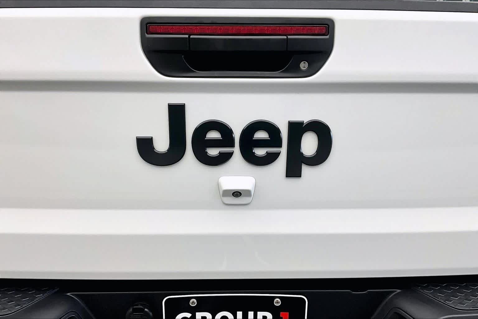 Used 2022 Jeep Gladiator Sport AWD/4WD image 31