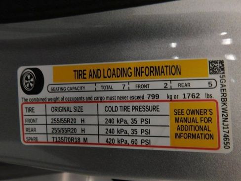 Used 2022 Buick Enclave Essence w/ Sport Touring Edition image 62