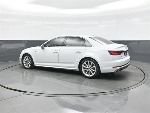 Used 2019 Audi A4 2.0T Premium Plus image 5