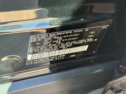 Certified 2022 Toyota RAV4 LE AWD/4WD image 35