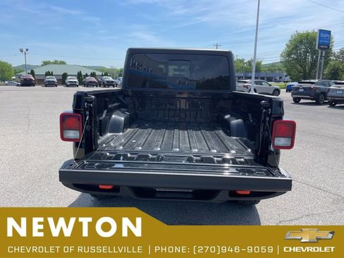 Used 2022 Jeep Gladiator Mojave AWD/4WD image 44