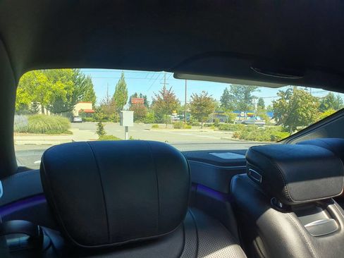 Used 2017 Mercedes-Benz S 550 4MATIC Sedan image 94