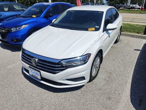 Used 2019 Volkswagen Jetta S w/ Driver Assistance Package FWD image 8